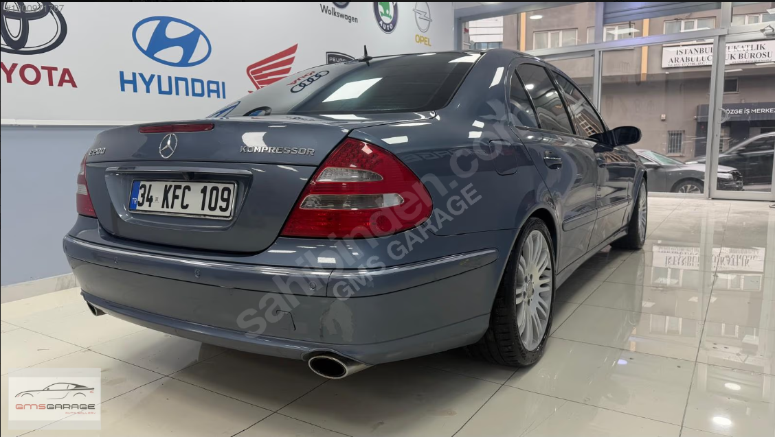 Mercedes-Benz E 200 Komp. Avantgarde - Görsel 5